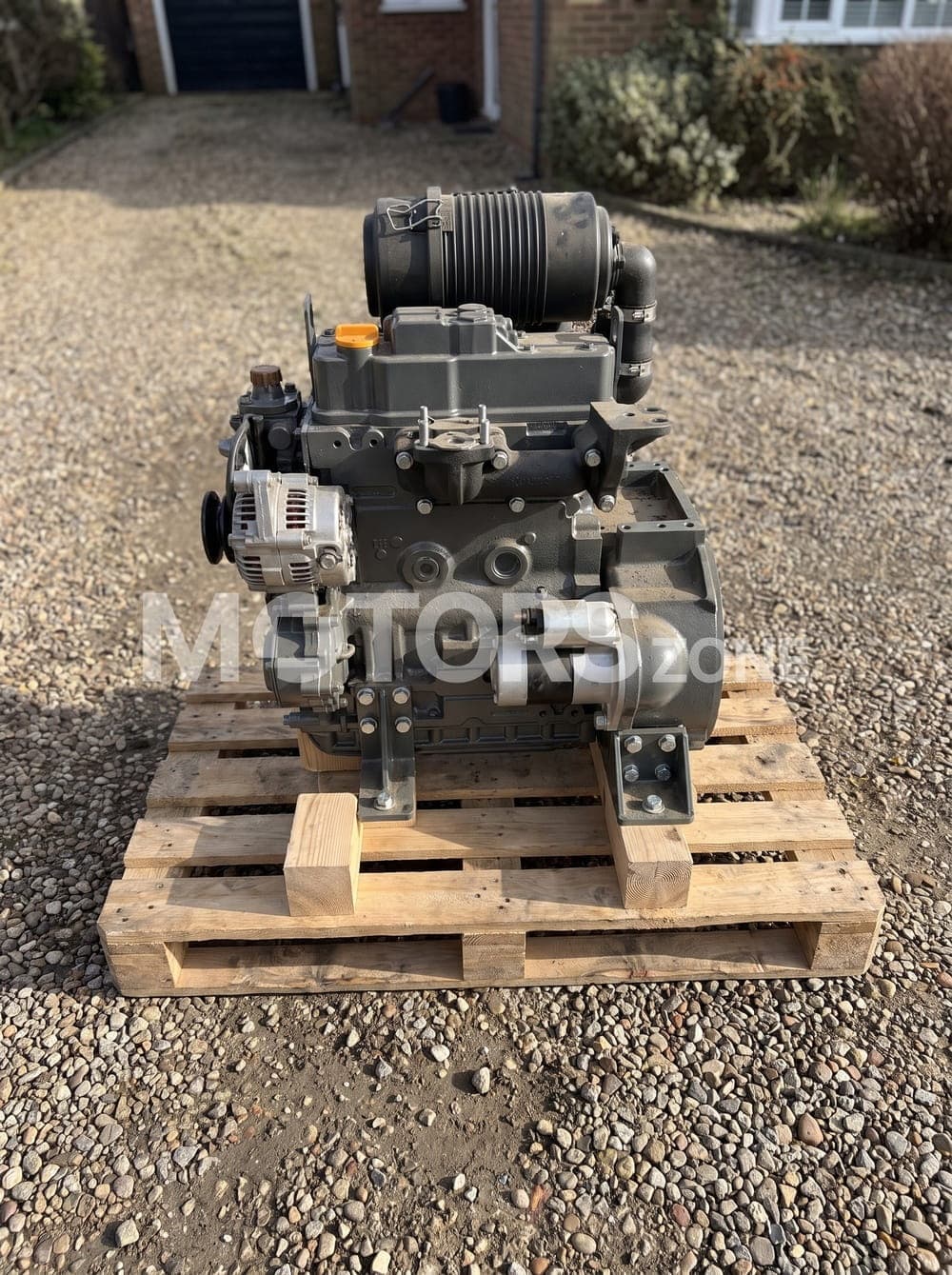 Moteur Yanmar 3TNV88 / 3TNV88-Z reçu par un client