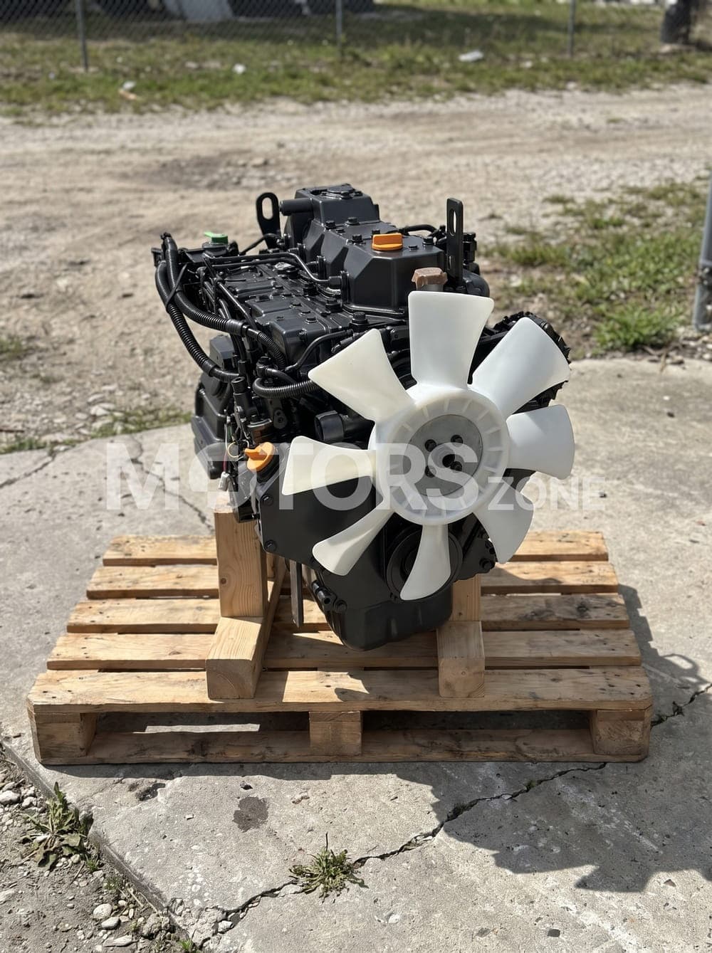 Moteur Yanmar 4TNV98 reçu par un client